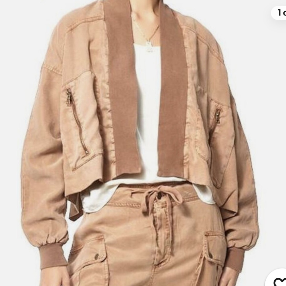 Beige Convertible Bomber Jacket - image 5